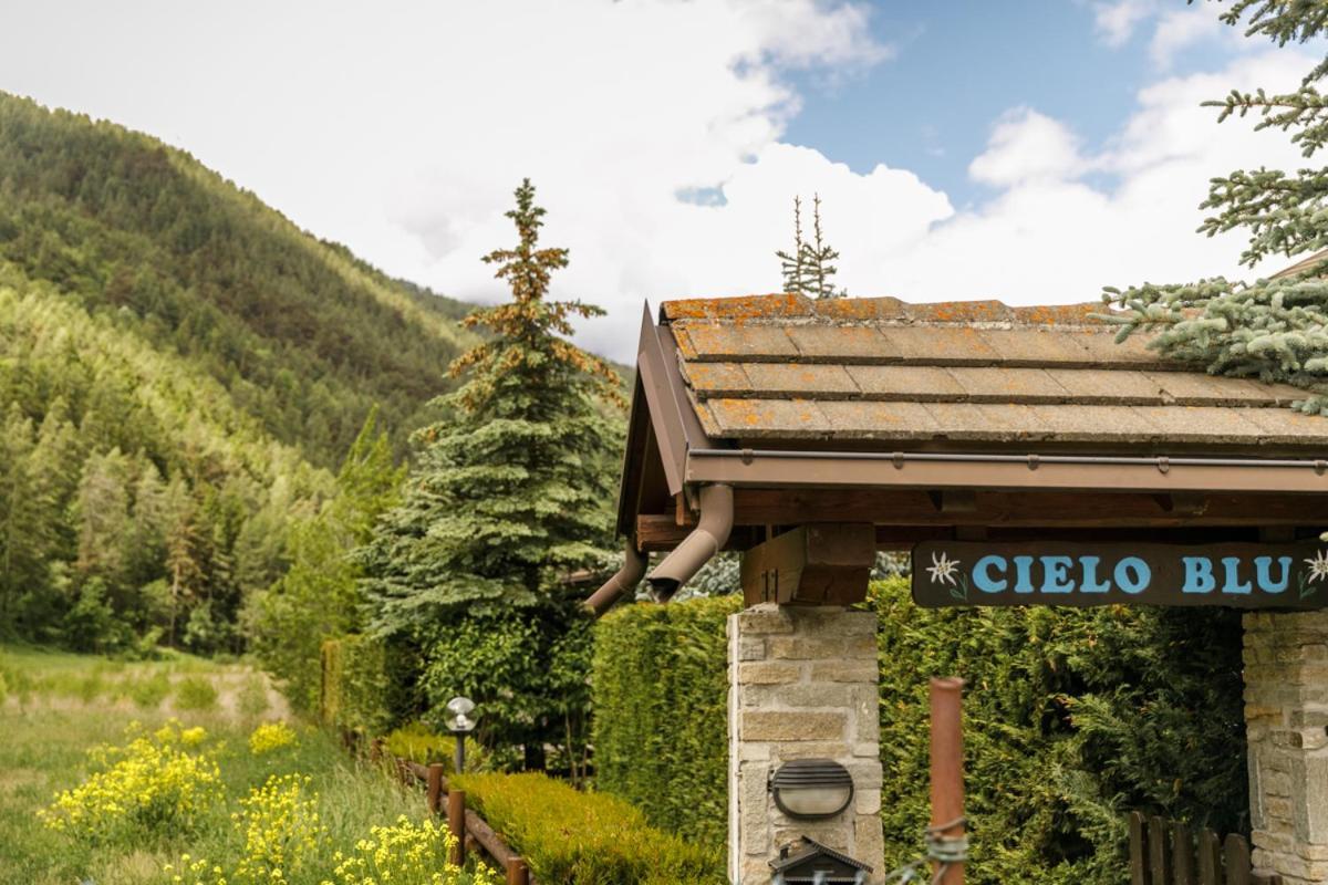Cielo Blu Casa Alpina Vialattea Vila Oulx Exterior foto